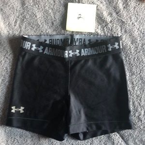 Under Armour volleyball spandex - size small